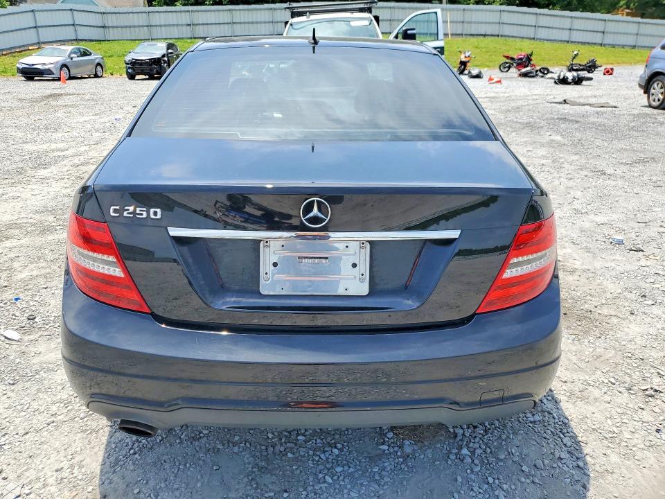 55304256 :رقم المزاد ، WDDGF4HB0DG080915 vin ، 2013 Mercedes-benz C مزاد بيع