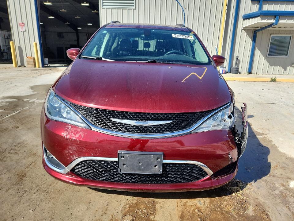52966256 :رقم المزاد ، 2C4RC1EG2HR515951 vin ، 2017 Chrysler Pacifica مزاد بيع