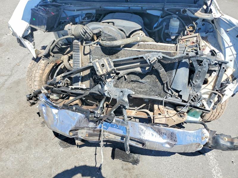 Продажа на аукционе авто 2011 Chevrolet Silverado, vin: 3GCPCSE02BG230860, номер лота: 52746116