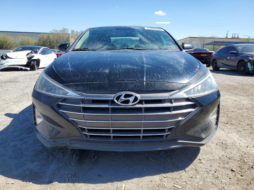 2019 Hyundai Elantra მანქანა იყიდება აუქციონზე, vin: 5NPD74LF3KH417560, აუქციონის ნომერი: 47978146