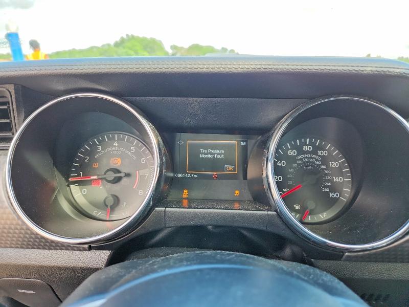 54822696 :رقم المزاد ، 1FA6P8TH3F5336278 vin ، 2015 Ford Mustang مزاد بيع