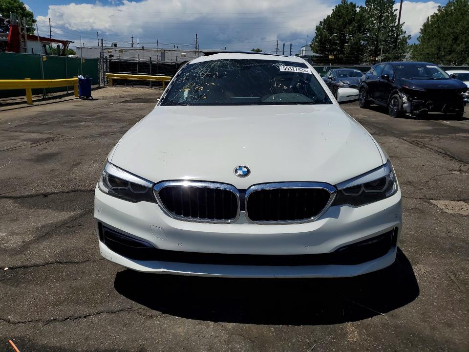 Продаж на аукціоні авто 2018 Bmw 540, vin: WBAJE7C56JWC56311, номер лоту: 55327426