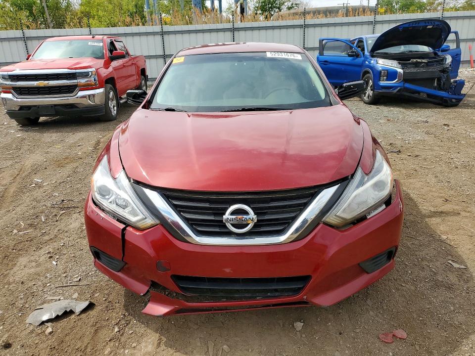 2017 Nissan Altima მანქანა იყიდება აუქციონზე, vin: 1N4AL3AP1HC202371, აუქციონის ნომერი: 52931676
