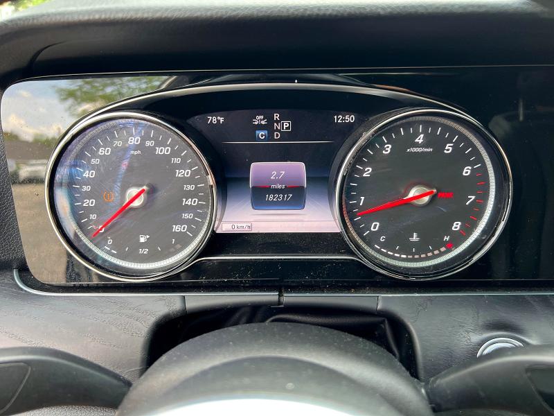 54672846 :رقم المزاد ، WDDZF4KB0KA606543 vin ، 2019 Mercedes-benz E مزاد بيع