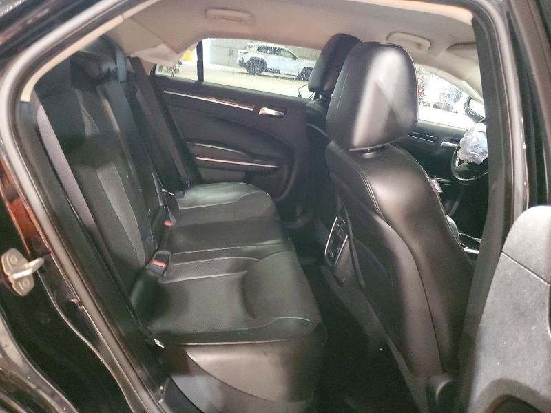 52508016 :رقم المزاد ، 2C3CCAEG3KH686554 vin ، 2019 Chrysler 300 مزاد بيع