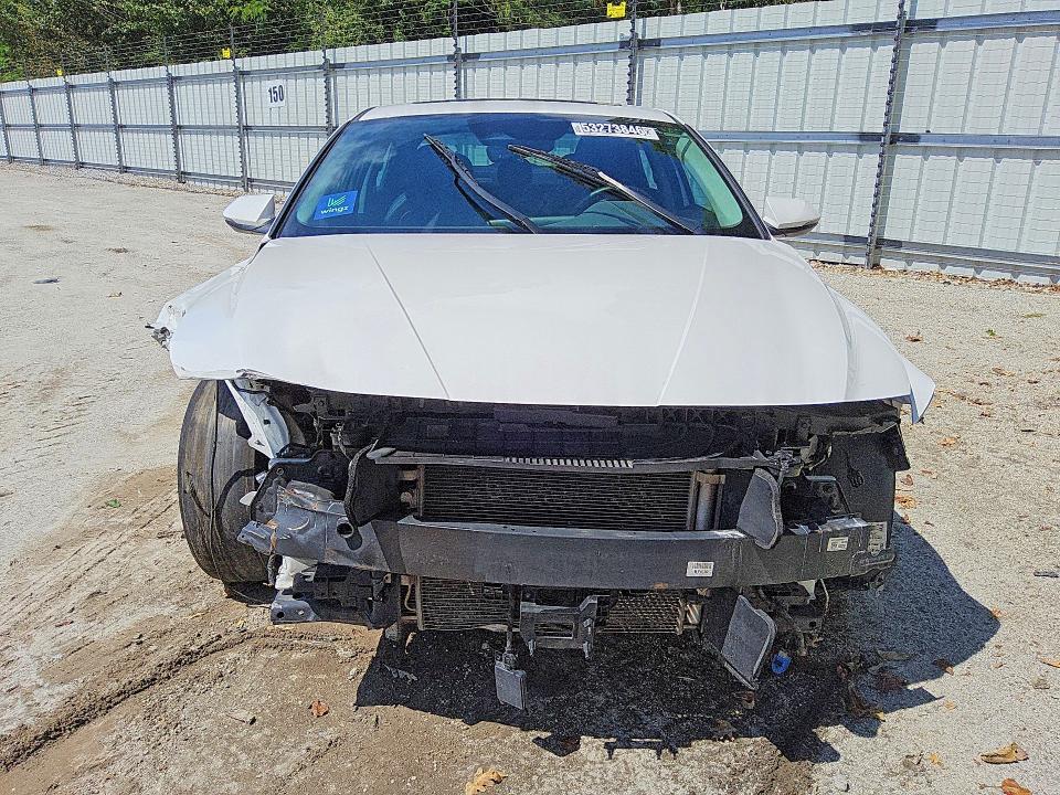2024 Hyundai Elantra მანქანა იყიდება აუქციონზე, vin: KMHLN4DJXRU107096, აუქციონის ნომერი: 53273846