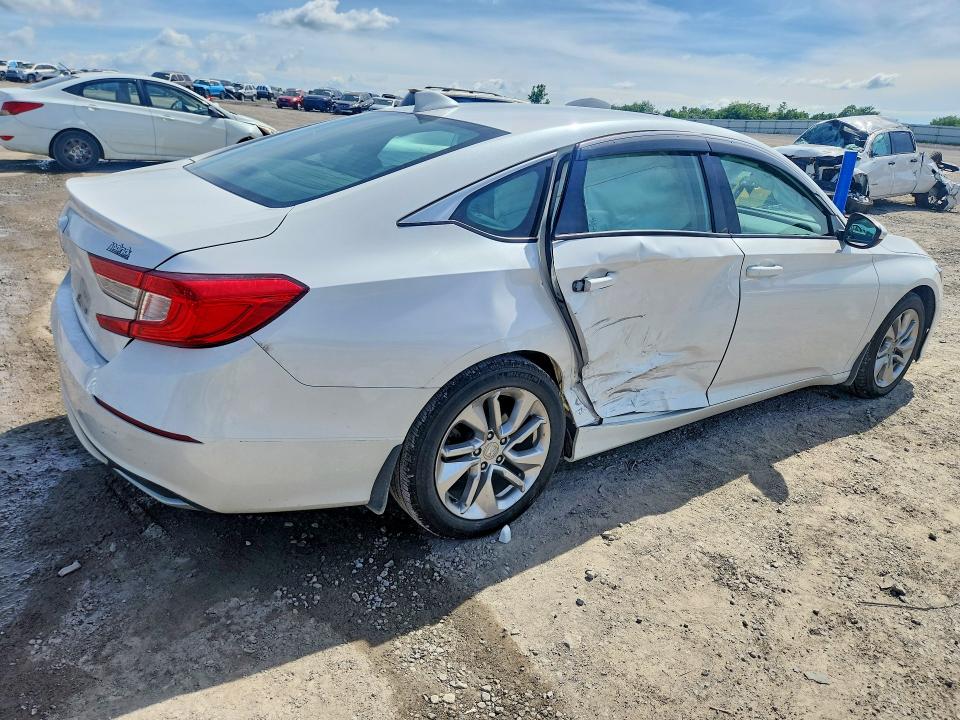 Продаж на аукціоні авто 2018 Honda Accord, vin: 1HGCV1F11JA068292, номер лоту: 55518456