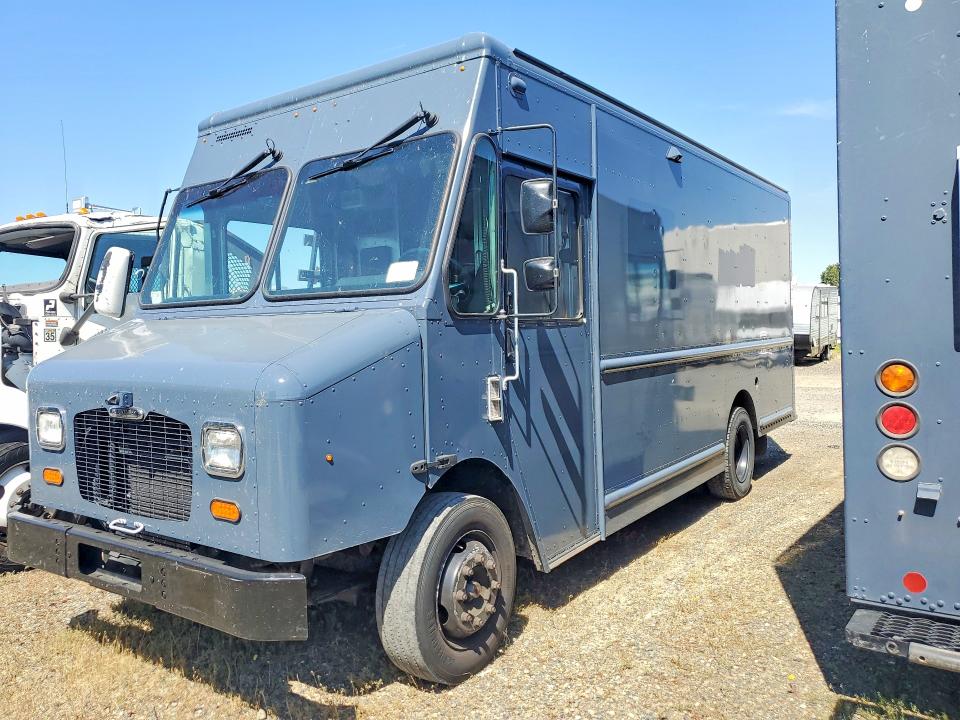 55658586 :رقم المزاد ، 4UZAC2GA4MCMM9252 vin ، 2021 Freightliner Chassis مزاد بيع