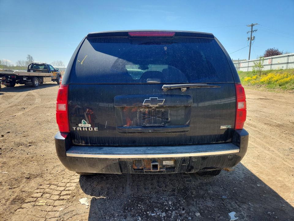 52897166 :رقم المزاد ، 1GNSKCE05BR206594 vin ، 2011 Chevrolet Tahoe مزاد بيع