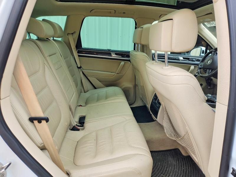 Aukcja sprzedaży 2015 Volkswagen Touareg, vin: WVGEP9BP2FD003219, numer aukcji: 52782346