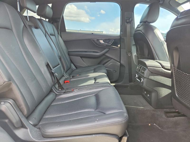 Продажа на аукционе авто 2018 Audi Q7, vin: WA1VAAF75JD042598, номер лота: 55192236