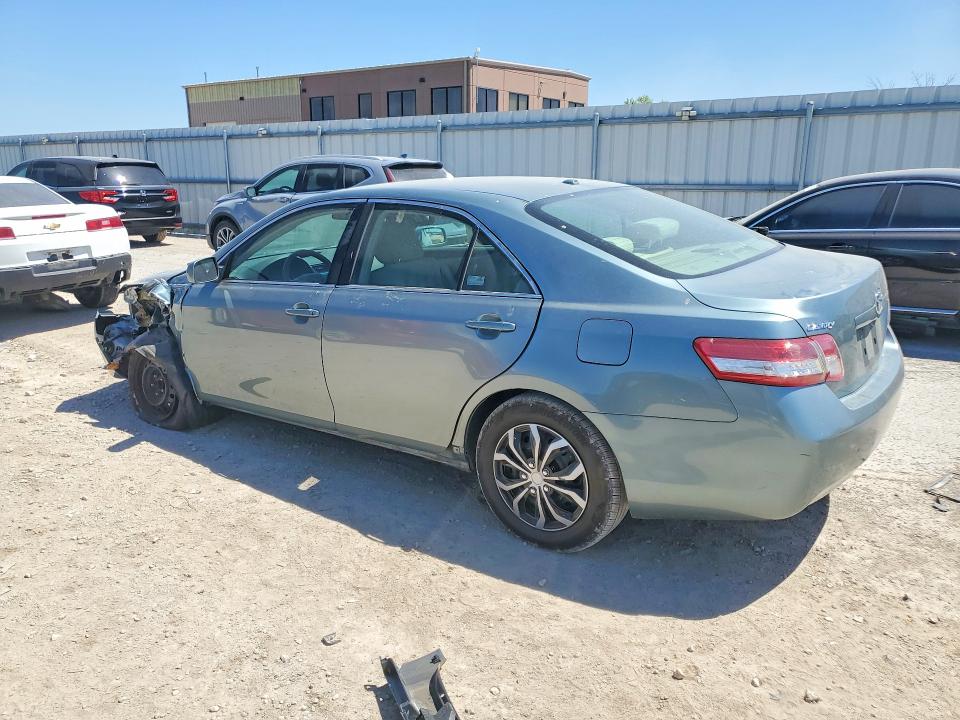 53462886 :رقم المزاد ، 4T4BF3EK1AR073120 vin ، 2010 Toyota Camry مزاد بيع