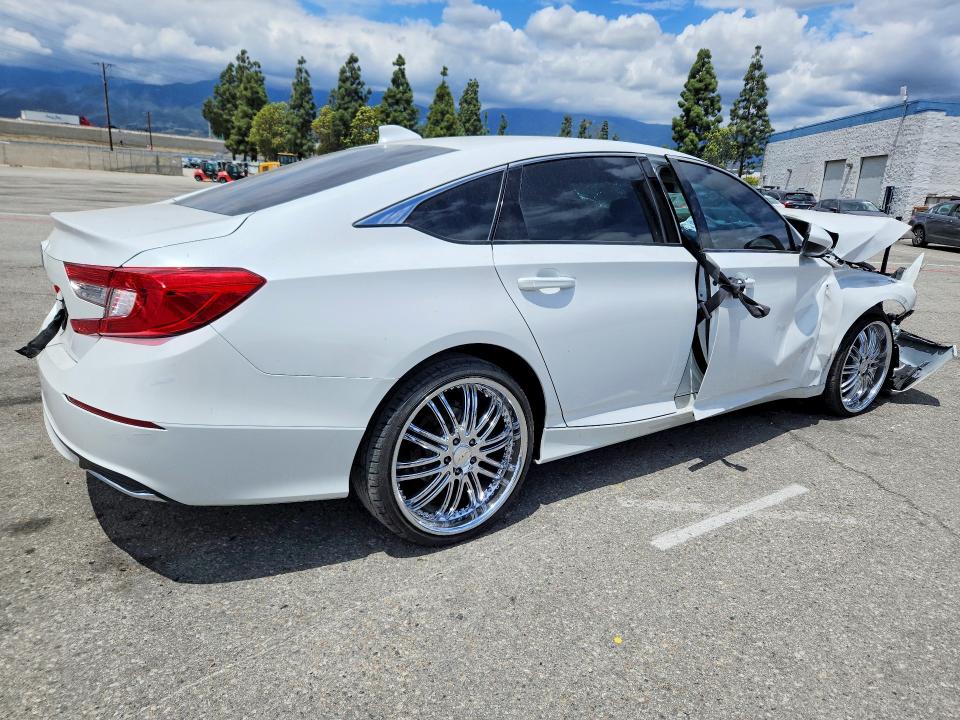 Aukcja sprzedaży 2021 Honda Accord, vin: 1HGCV1F14MA062555, numer aukcji: 51899356