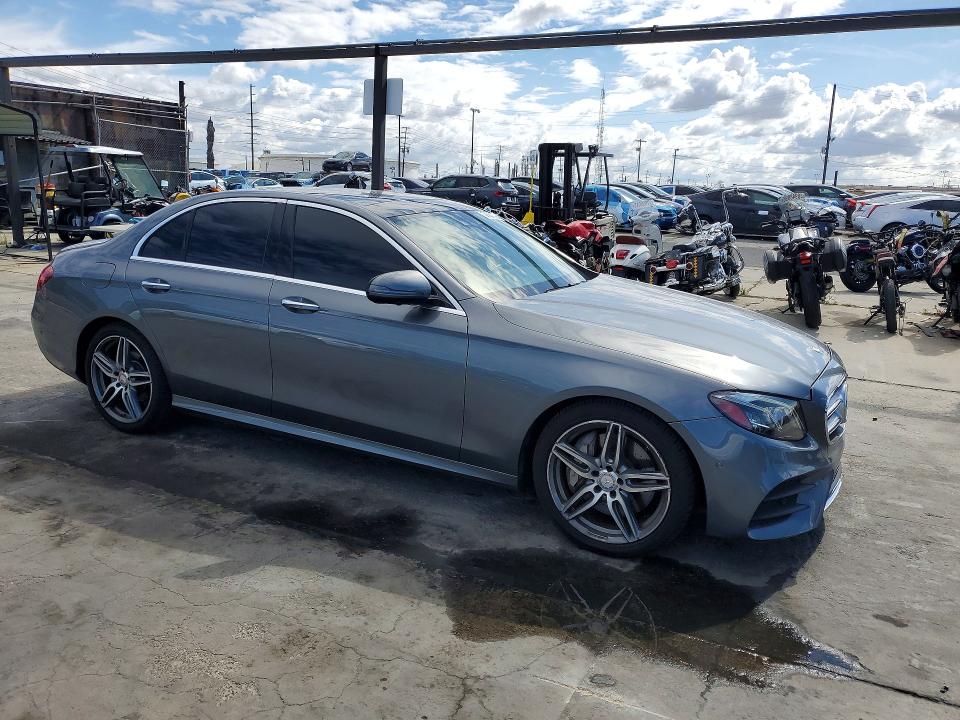 Продажа на аукционе авто 2017 Mercedes-benz E, vin: WDDZF4JB6HA138117, номер лота: 52584076