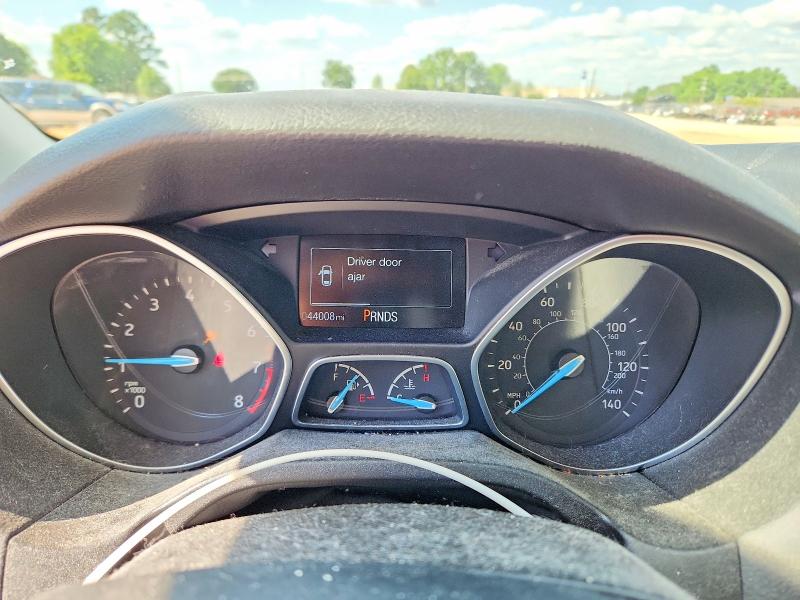 Продаж на аукціоні авто 2015 Ford Focus, vin: 1FADP3F28FL285681, номер лоту: 53201656