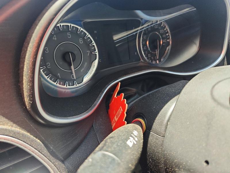 Продаж на аукціоні авто 2015 Chrysler 200, vin: 1C3CCCAB1FN661588, номер лоту: 55337906
