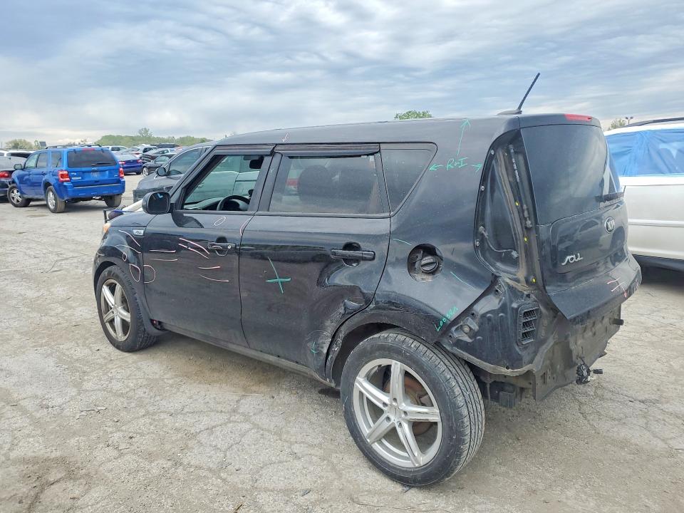 52675446 :رقم المزاد ، KNDJP3A59F7192398 vin ، 2015 Kia Soul مزاد بيع