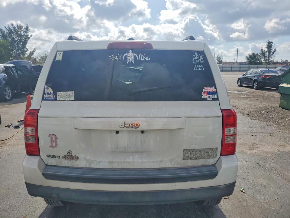 51617476 :رقم المزاد ، 1C4NJPBAXGD699500 vin ، 2016 Jeep Patriot مزاد بيع
