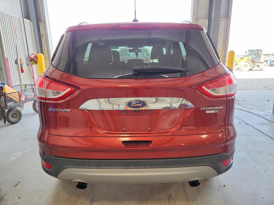 2015 Ford Escape მანქანა იყიდება აუქციონზე, vin: 1FMCU9J92FUB72255, აუქციონის ნომერი: 53084306