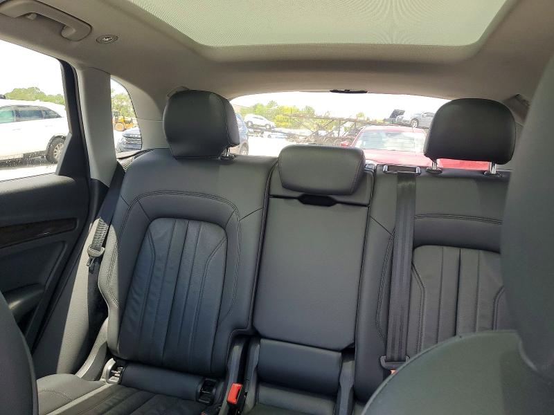 53626526 :رقم المزاد ، WA1ANAFY9J2012933 vin ، 2018 Audi Q5 مزاد بيع