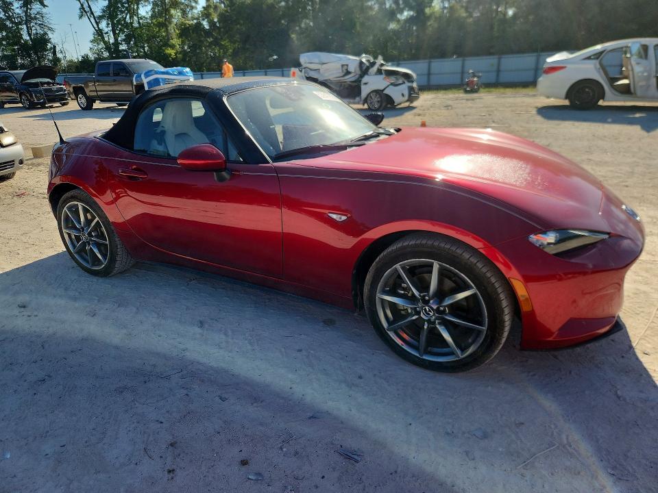 2021 Mazda Mx-5 Miata მანქანა იყიდება აუქციონზე, vin: JM1NDAD73M0455325, აუქციონის ნომერი: 53647976