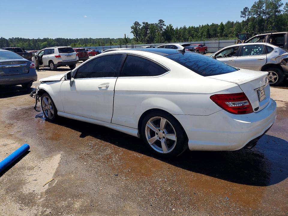 53645756 :رقم المزاد ، WDDGJ4HB4EG193637 vin ، 2014 Mercedes-benz C مزاد بيع