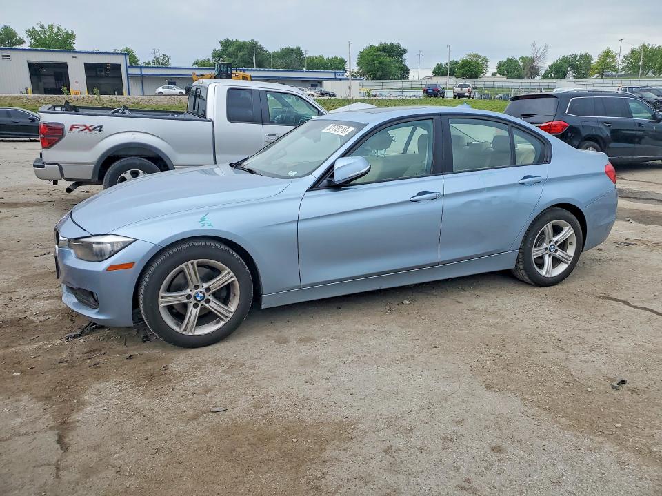 52770116 :رقم المزاد ، WBA3B1G54ENS77501 vin ، 2014 Bmw 320 مزاد بيع