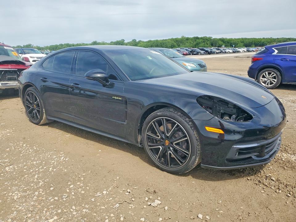 52625756 :رقم المزاد ، WP0AE2A79LL131010 vin ، 2020 Porsche Panamera مزاد بيع