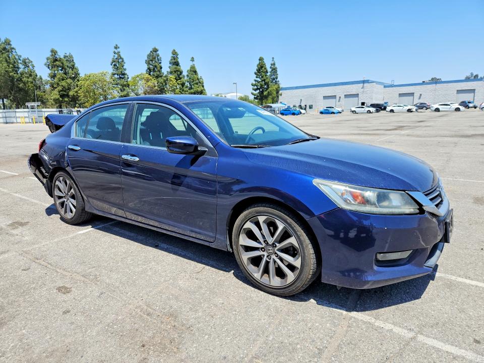 2015 Honda Accord მანქანა იყიდება აუქციონზე, vin: 1HGCR2F55FA167167, აუქციონის ნომერი: 54707116