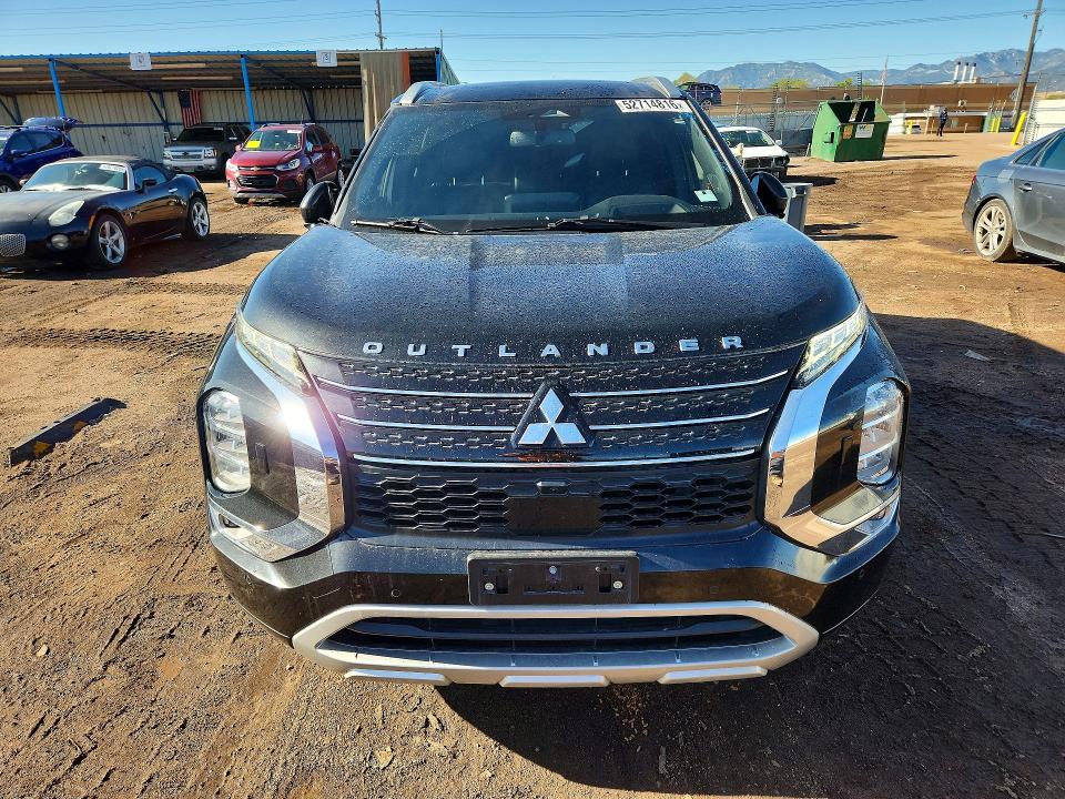 52714816 :رقم المزاد ، JA4J4VA81NZ091867 vin ، 2022 Mitsubishi Outlander مزاد بيع