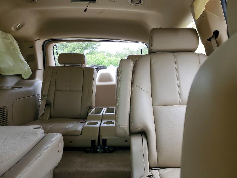 52390126 :رقم المزاد ، 1GKFK13048J130010 vin ، 2008 Gmc Yukon مزاد بيع