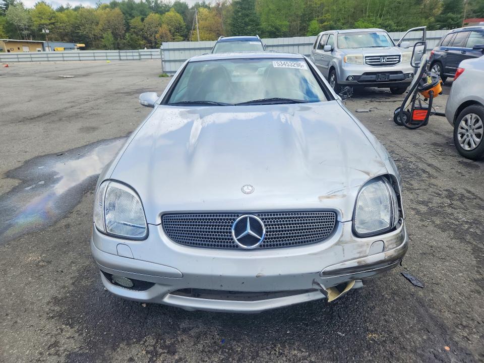 Aukcja sprzedaży 2002 Mercedes-benz Slk, vin: WDBKK66F32F238733, numer aukcji: 53453296