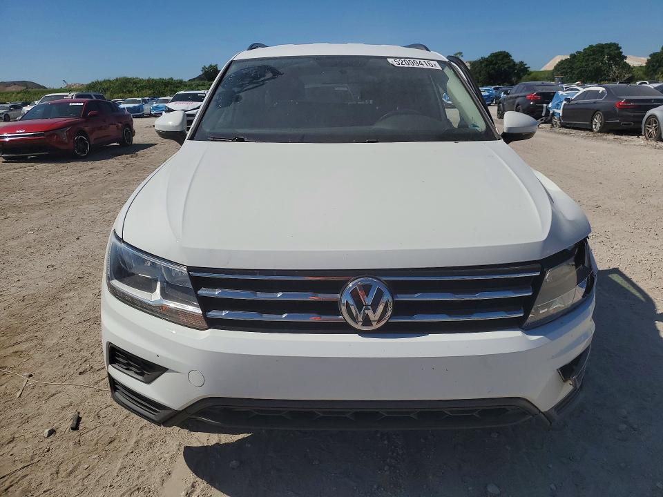 52099416 :رقم المزاد ، 3VV1B7AX6KM142793 vin ، 2019 Volkswagen Tiguan مزاد بيع