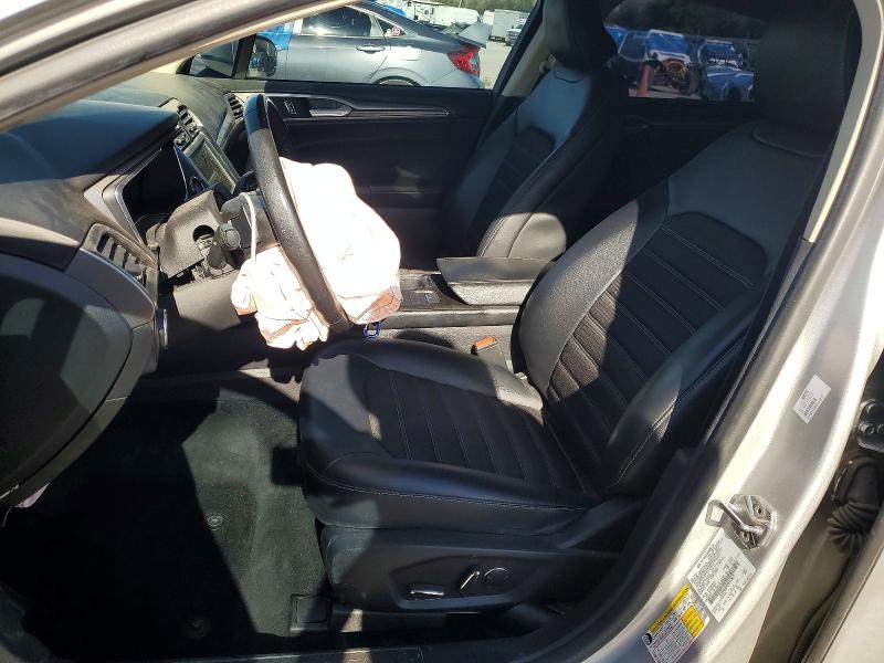 53921066 :رقم المزاد ، 3FA6P0HD9HR413873 vin ، 2017 Ford Fusion مزاد بيع