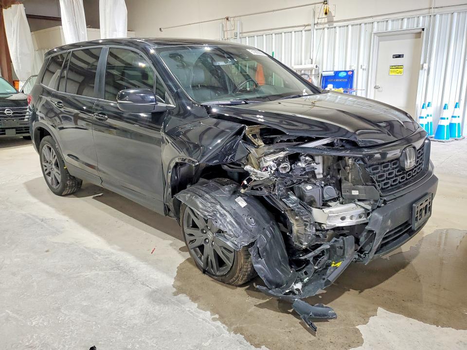51960656 :رقم المزاد ، 5FNYF8H53MB022632 vin ، 2021 Honda Passport مزاد بيع