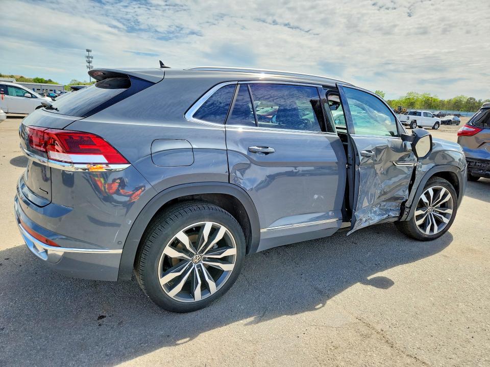 54635696 :رقم المزاد ، 1V2FE2CA2PC215155 vin ، 2023 Volkswagen Atlas Cross Sport مزاد بيع