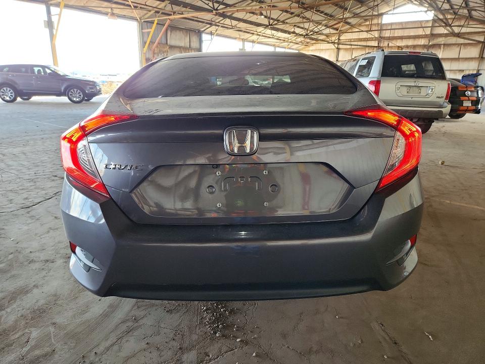 52458386 :رقم المزاد ، 19XFC2F70GE014323 vin ، 2016 Honda Civic مزاد بيع
