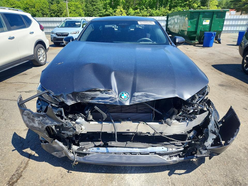 2026 Bmw 550 მანქანა იყიდება აუქციონზე, vin: WBA13FK09TCV38532, აუქციონის ნომერი: 52999246