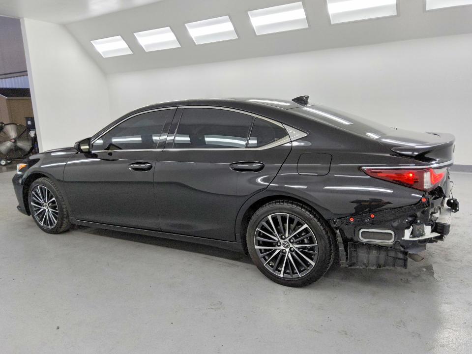 52124886 :رقم المزاد ، 58ADA1C14SU061330 vin ، 2025 Lexus Es 300h مزاد بيع