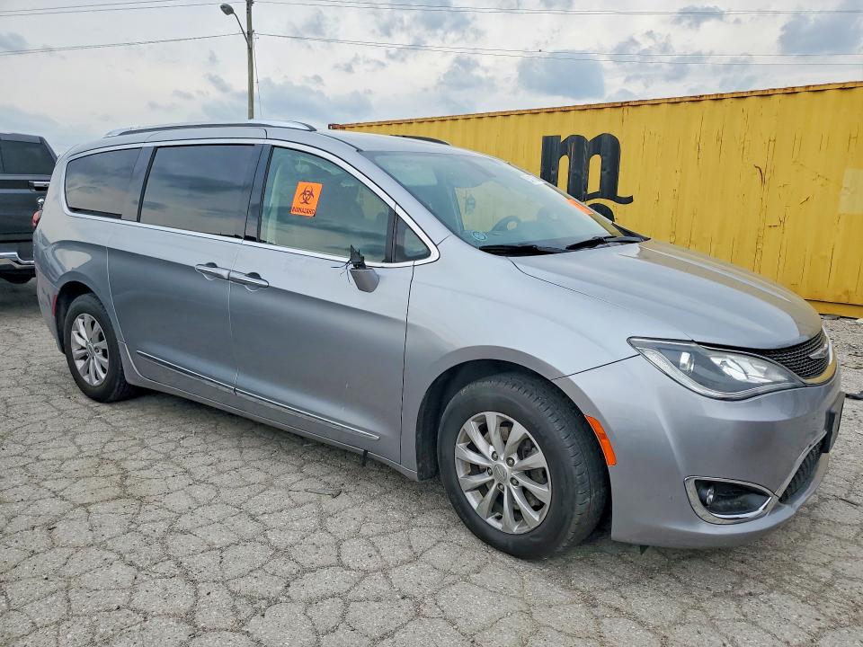 Продаж на аукціоні авто 2019 Chrysler Pacifica, vin: 2C4RC1BG3KR624964, номер лоту: 53427606