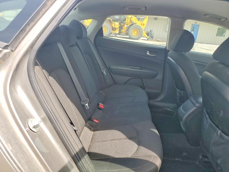 55274296 :رقم المزاد ، 5XXGT4L37HG156596 vin ، 2017 Kia Optima مزاد بيع
