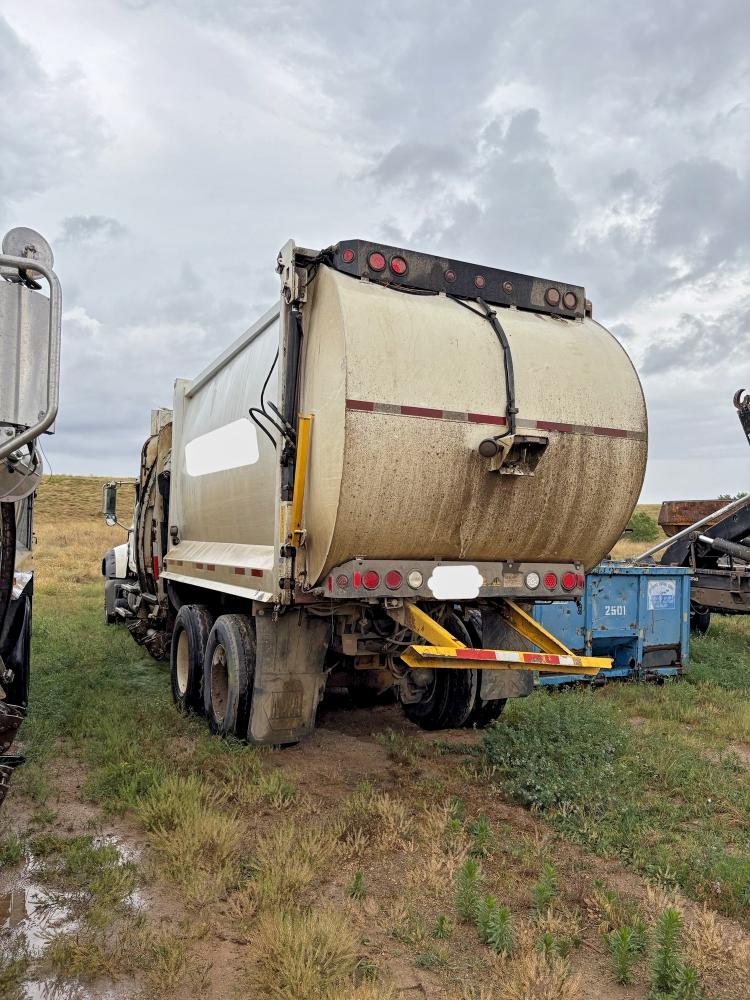 Aukcja sprzedaży 2008 Mack 700, vin: 1M2AX04C08M003310, numer aukcji: 49394806