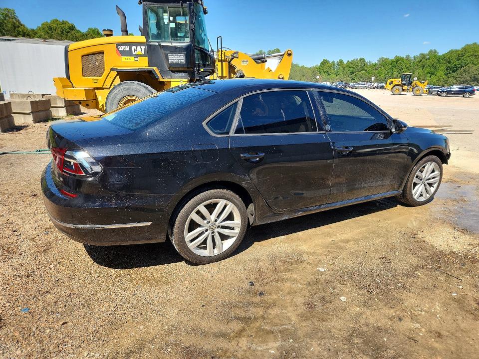 41629696 :رقم المزاد ، 1VWLA7A3XKC000856 vin ، 2019 Volkswagen Passat مزاد بيع