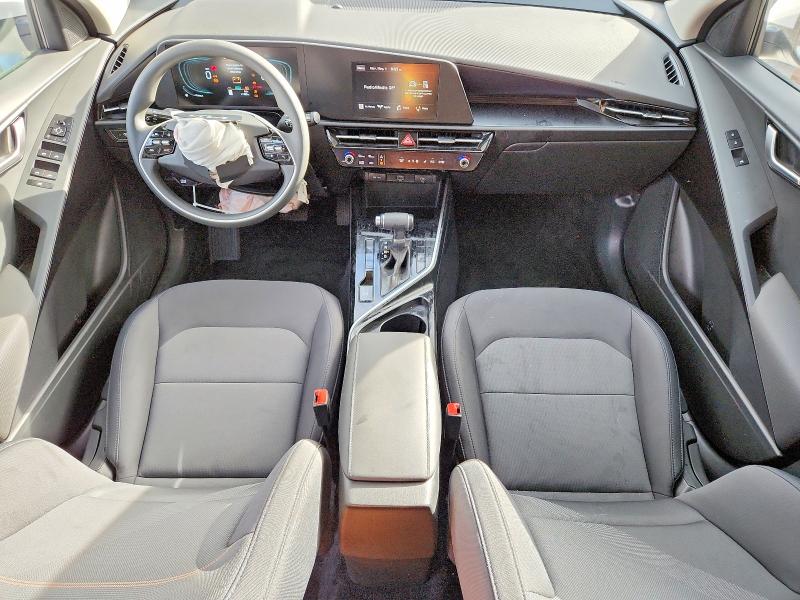 52225756 :رقم المزاد ، KNDCP3LE3T5330952 vin ، 2026 Kia Niro مزاد بيع