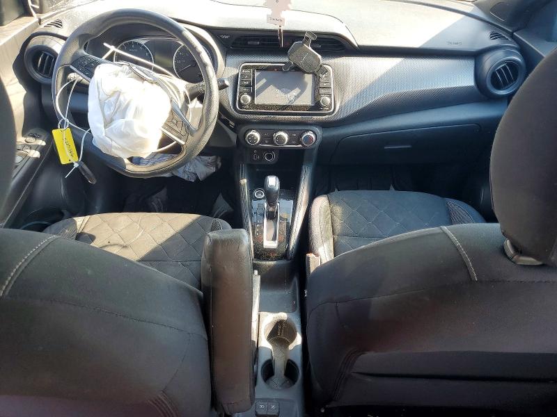 52251066 :رقم المزاد ، 3N1CP5CU5JL543792 vin ، 2018 Nissan Kicks مزاد بيع