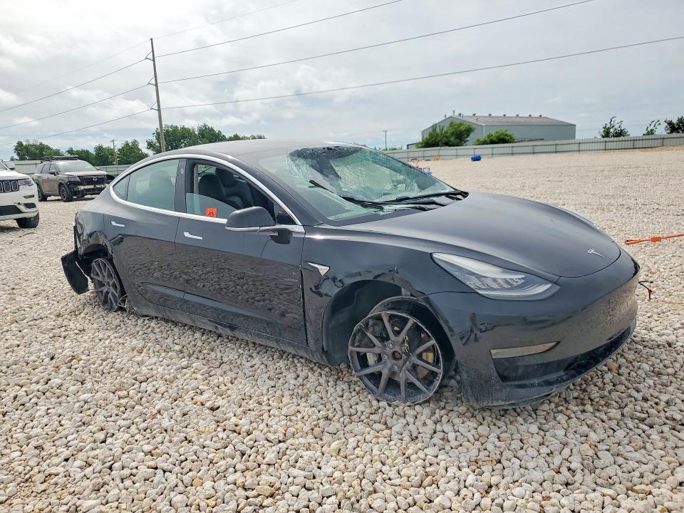 53256186 :رقم المزاد ، 5YJ3E1EB2KF384205 vin ، 2019 Tesla Model 3 مزاد بيع