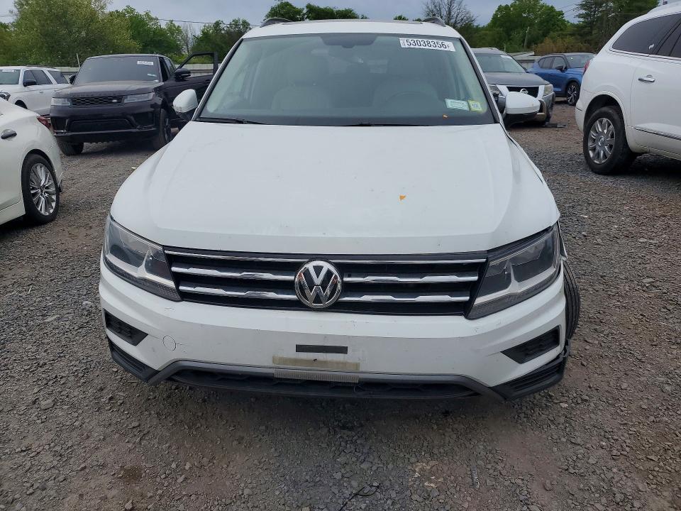 Продажа на аукционе авто 2019 Volkswagen Tiguan, vin: 3VV2B7AXXKM063762, номер лота: 53038356