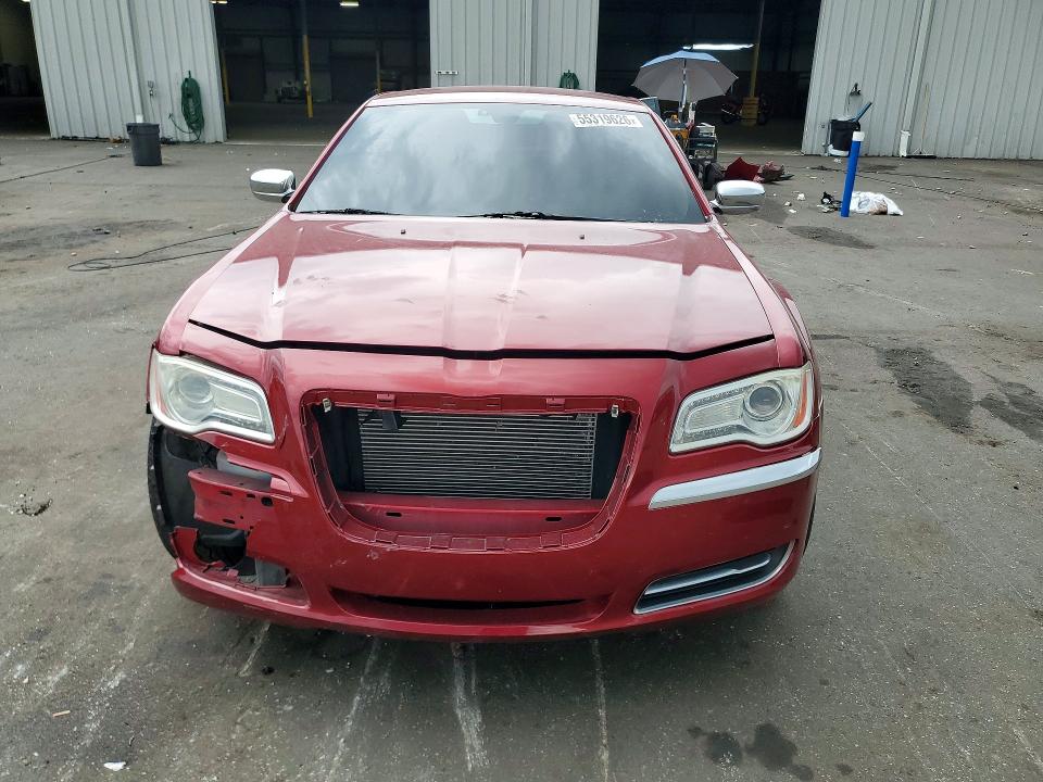 55319626 :رقم المزاد ، 2C3CCAAG2DH589483 vin ، 2013 Chrysler 300 مزاد بيع