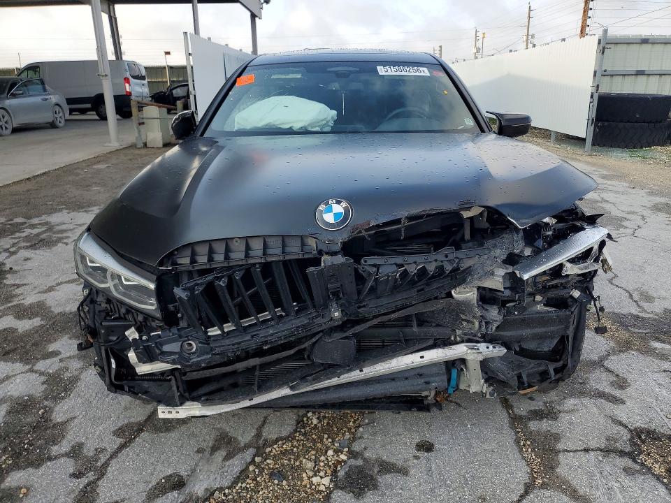 51586256 :رقم المزاد ، WBA7T4C05LCD18322 vin ، 2020 Bmw 740 مزاد بيع