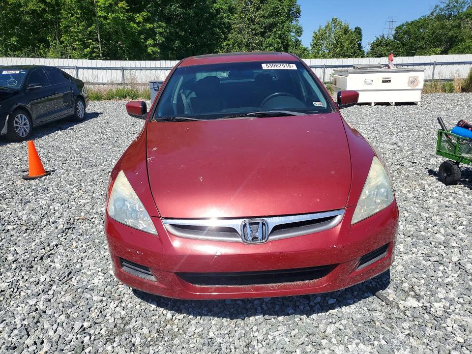 53062916 :رقم المزاد ، 1HGCM66567A042847 vin ، 2007 Honda Accord مزاد بيع